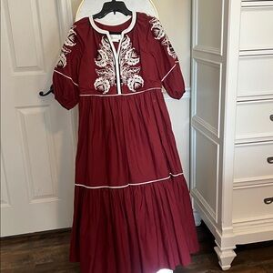 Adorable Anthropologie Brown and White Embroidered Dress. Worn once